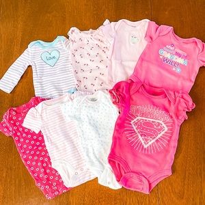 8 newborn onesies short sleeve,bundle, snaps, cute, grandma,supergirl lot